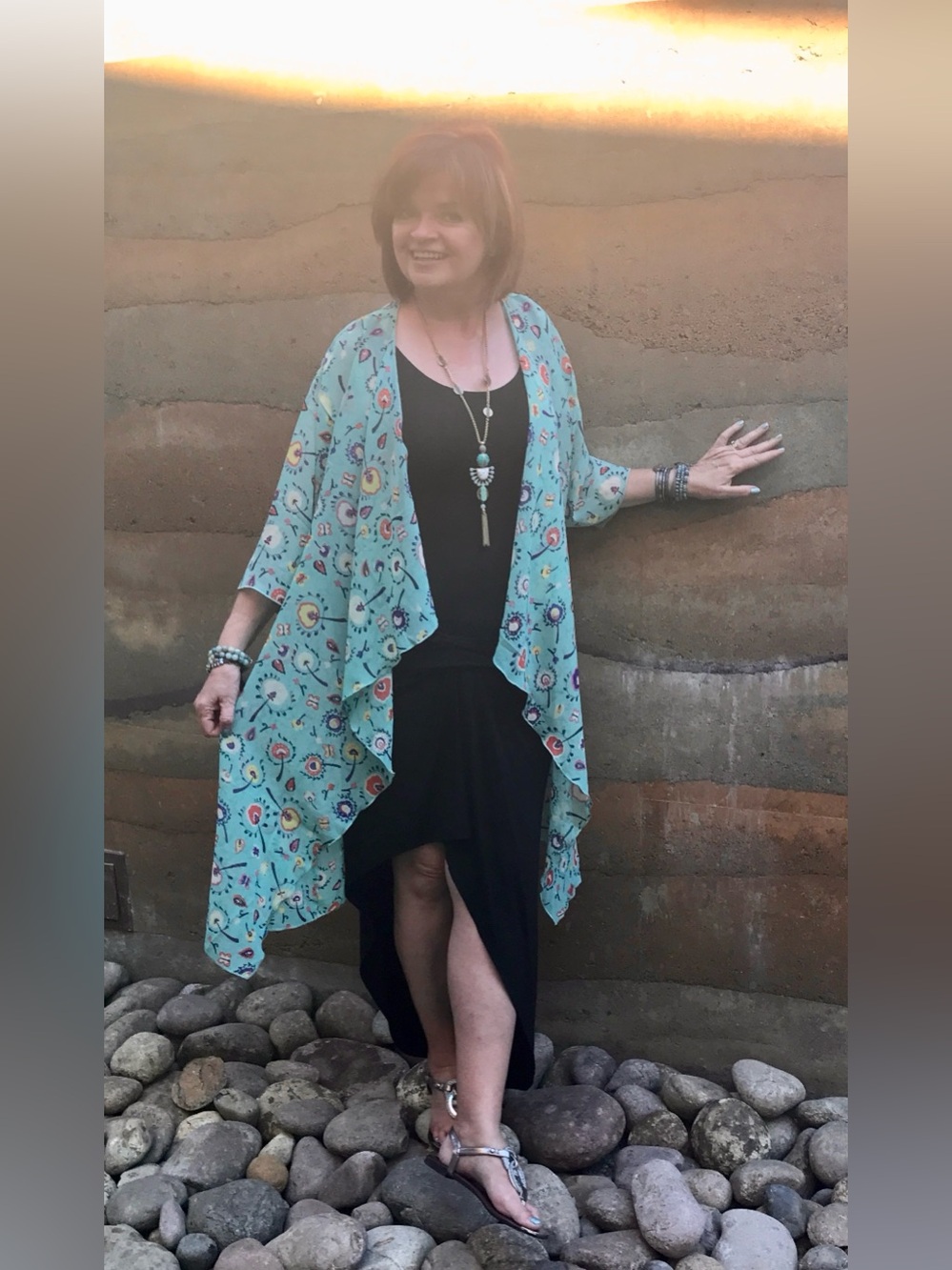 LuLaRoe Shirley Kimono Size  Medium